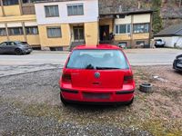 Gebraucht VW Golf IV 75 PS (55 kW) 2001 Rot Kleinwagen