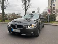 Gebraucht BMW 320 184 PS (135 kW) 2013 Schwarz Kombi