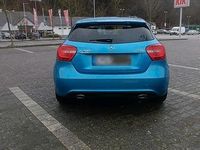 Gebraucht Mercedes A200 140 PS (102 kW) 2015 Blau Kleinwagen