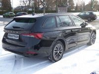 gebraucht Skoda Octavia Combi Clever 2.0 TDI