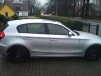 Gebraucht BMW 120 177 PS (130 kW) 2010 Silber metallic Kleinwagen