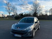 Gebraucht Peugeot 206+ 75 PS (55 kW) 2009 Grau Kleinwagen