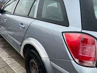 Gebraucht Opel Astra 120 PS (88 kW) 2006 Blau Kombi