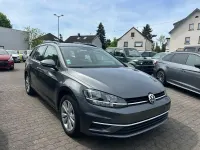 Gebraucht VW Golf VII Comfortline 116 PS (85 kW) 2017 Grau Kombi