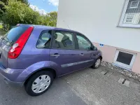 Gebraucht Ford Fiesta 70 PS (51 kW) 2006 Violet Kleinwagen