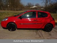 Gebraucht Renault Clio IV 75 PS (55 kW) 2012 Rot Limousine