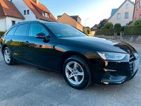 Gebraucht Audi A4 Advanced 163 PS (119 kW) 2021 Schwarz Kombi