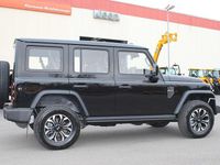 Neu BAW 212 166 PS (122 kW) 2026 Schwarz SUV