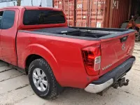 Gebraucht Nissan Navara 160 PS (117 kW) 2016 Rot Pickup