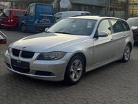 Gebraucht BMW 320 163 PS (119 kW) 2006 Silber Kombi