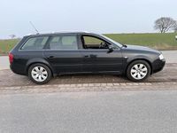 Gebraucht Audi A6 Ambiente 180 PS (132 kW) 2004 Schwarz Kombi
