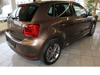 Gebraucht VW Polo Highline 90 PS (66 kW) 2015 Braun metallic Limousine