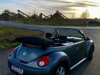 Gebraucht VW New Beetle 102 PS (75 kW) 2010 Grau Kleinwagen