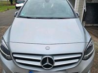 Gebraucht Mercedes B220 177 PS (130 kW) 2014 Grau Van / Kleinbus