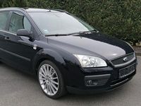 Gebraucht Ford Focus Trend 101 PS (74 kW) 2005 Blau Limousine