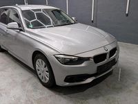 Gebraucht BMW 318 150 PS (110 kW) 2016 Silber Kombi