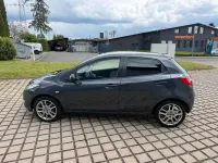 Używany Mazda 2 Kenko 84 KM (61 kW) 2013 Szary Hatchback