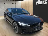 Neu Volvo V60 Plus 350 PS (257 kW) 2026 Schwarz Kombi