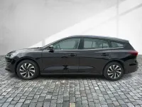 Gebraucht Ford Focus Titanium 155 PS (114 kW) 2025 Agate black metallic Limousine
