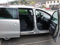 Gebraucht VW Sharan Highline 170 PS (125 kW) 2012 Beigr (metallic) Van / Kleinbus