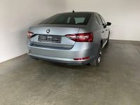 Gebraucht Skoda Superb Ambition 150 PS (110 kW) 2018 Grau Limousine