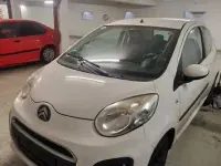 Gebraucht Citroën C1 Attraction 68 PS (50 kW) 2013 Weiß Kleinwagen