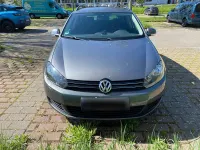 Gebraucht VW Golf VI 126 PS (92 kW) 2010 Grau Kleinwagen