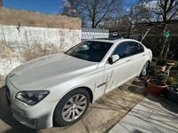 Gebraucht BMW 730 258 PS (189 kW) 2014 Weiß Limousine