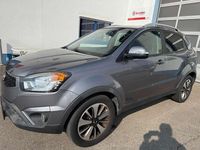 Gebraucht SsangYong Korando Crystal 175 PS (128 kW) 2014 Graumetallik SUV