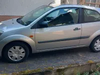 Gebraucht Ford Fiesta Trend 69 PS (50 kW) 2007 Silber Kleinwagen