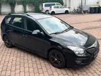 Gebraucht Hyundai i30 109 PS (80 kW) 2012 Schwarz Kombi