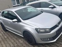 Gebraucht VW Polo Team 86 PS (63 kW) 2010 Reflexsilber met a7w / la7w Kleinwagen