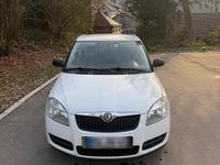 Gebraucht Skoda Fabia 70 PS (51 kW) 2009 Kleinwagen