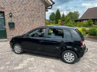 Gebraucht VW Polo 70 PS (51 kW) 2009 Schwarz Kleinwagen