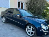 Gebraucht Mercedes E220 170 PS (125 kW) 2006 Blau Limousine