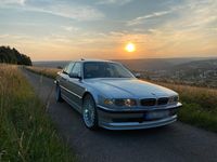 Gebraucht BMW 740 286 PS (210 kW) 2001 Silber Limousine