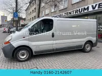 Gebraucht Renault Trafic 101 PS (74 kW) 2006 Grau Van / Kleinbus