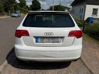 Gebraucht Audi A3 105 PS (77 kW) 2007 Weiß Kleinwagen