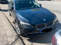 Gebraucht BMW 730 245 PS (180 kW) 2008 Grau Limousine