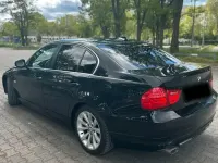 Gebraucht BMW 320 179 PS (131 kW) 2010 Schwarz Limousine