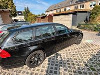 Gebraucht BMW 318 143 PS (105 kW) 2008 Schwarz Kombi