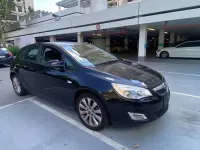 Gebraucht Opel Astra 116 PS (85 kW) 2010 Schwarz Limousine