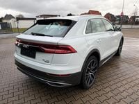 Gebraucht Audi Q8 S-Line 286 PS (210 kW) 2018 Gletscherweiss SUV