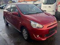 Gebraucht Mitsubishi Space Star 80 PS (58 kW) 2014 Rot Van / Kleinbus