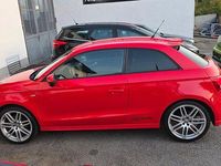 Gebraucht Audi A1 S-Line 185 PS (136 kW) 2011 Rot Kleinwagen