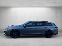 Gebraucht VW Passat R-line 150 PS (110 kW) 2025 Diabasgrau metallic Kombi