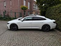 Gebraucht VW Arteon R-line 190 PS (139 kW) 2019 Weiß Kleinwagen