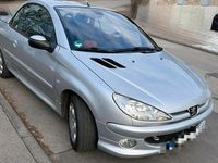 Gebraucht Peugeot 206 CC 110 PS (80 kW) 2009 Silber Cabrio
