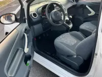 Gebraucht Ford Ka 68 PS (50 kW) 2015 Weiß Kleinwagen