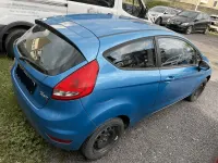 Gebraucht Ford Fiesta 90 PS (66 kW) 2009 Blau Kleinwagen